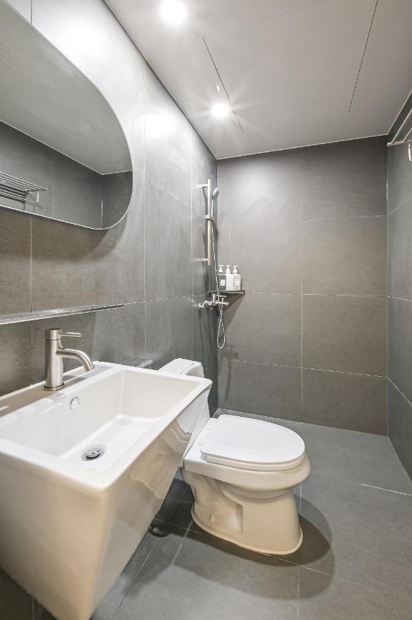 Ssh Myeongdong Dongdo Hostel Seoel Buitenkant foto